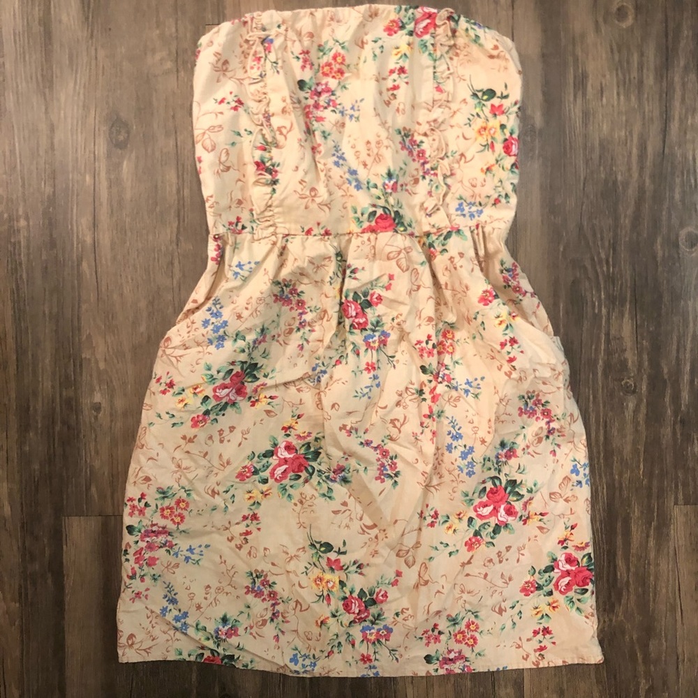 Strapless Dress w/ Pockets